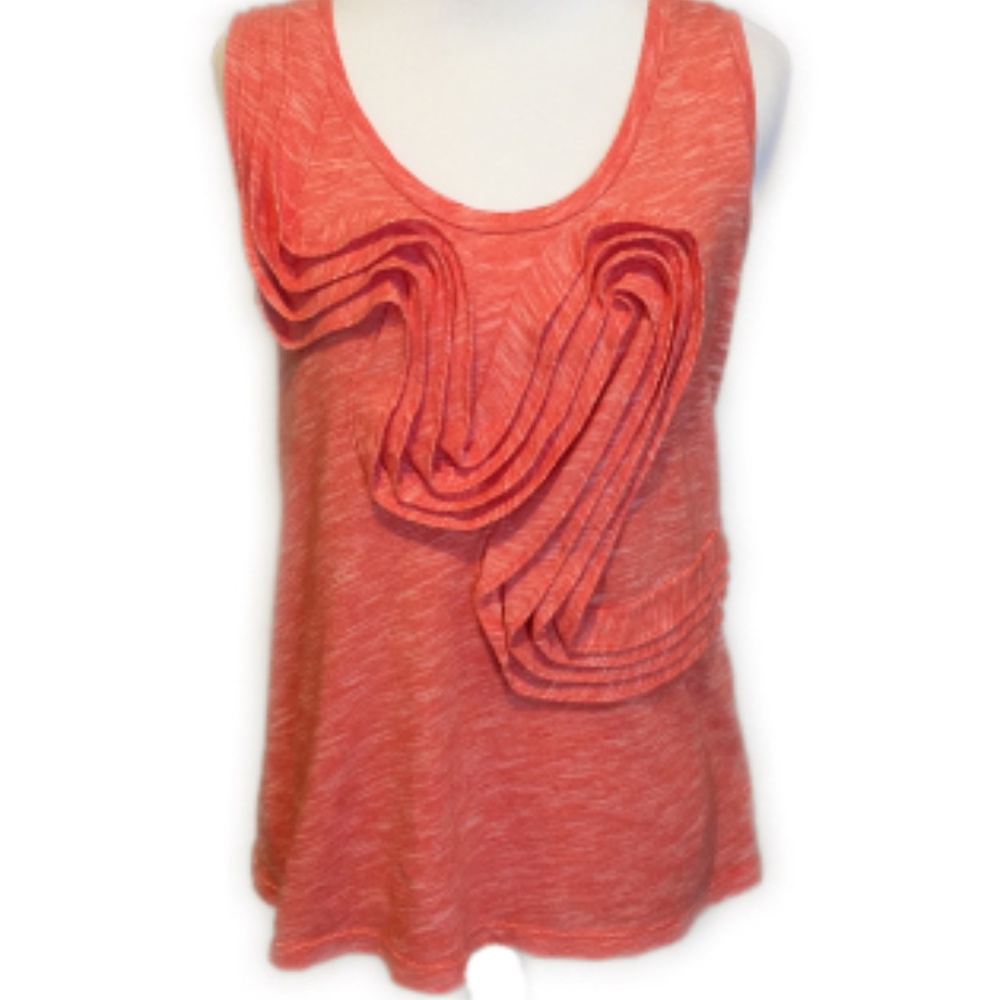 Little Yellow Button Winding Road T… - Picture 2 of 8